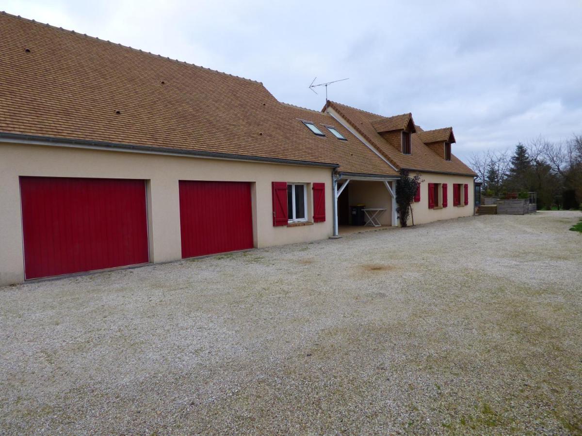 Les Petites Brosses Bed & Breakfast Montbizot Luaran gambar